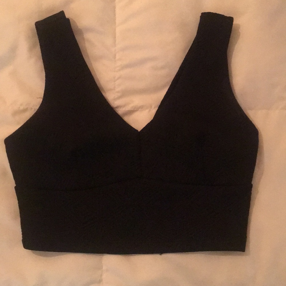 Black crop top